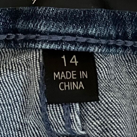 Seven7 Women’s Size 14 Mid Rise Ankle Boot Jeans Blue Stretch Denim Grommet Hem - Picture 9 of 11